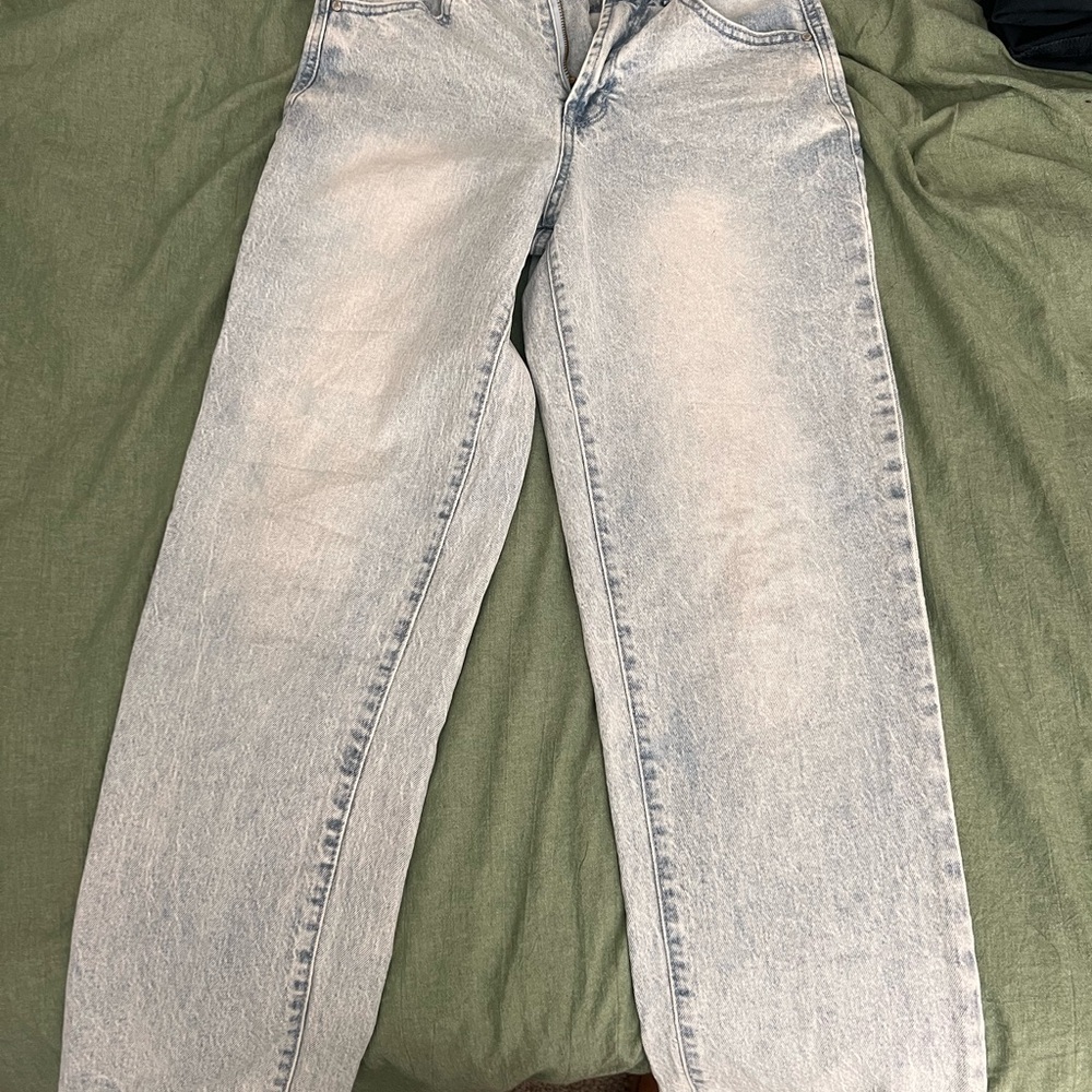 Women's Straight Leg Jeans - Light Blue